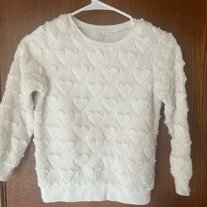 Children’s Place Heart Fur Crewneck Sweatshirt in Cream Size Medium (7/8)